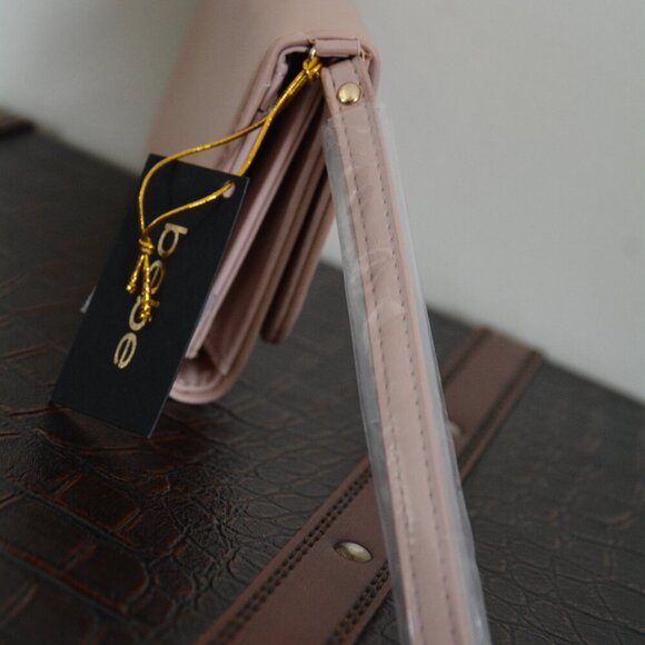 BeBe Trifold Wallet-Pink-NWT-With Clutch Handle - Picture 6 of 11